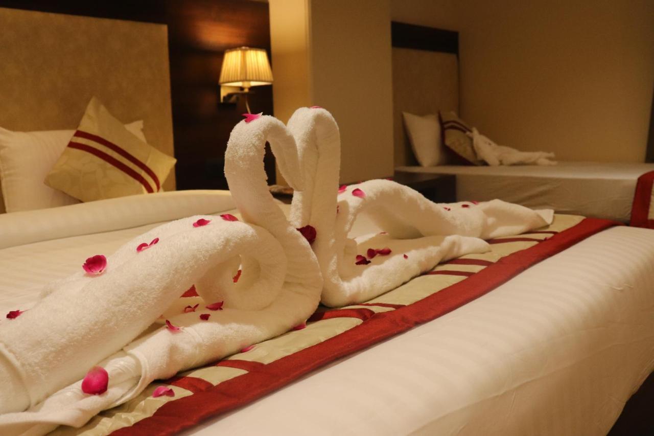 Hotel Grand Geeta Beāwar Kültér fotó